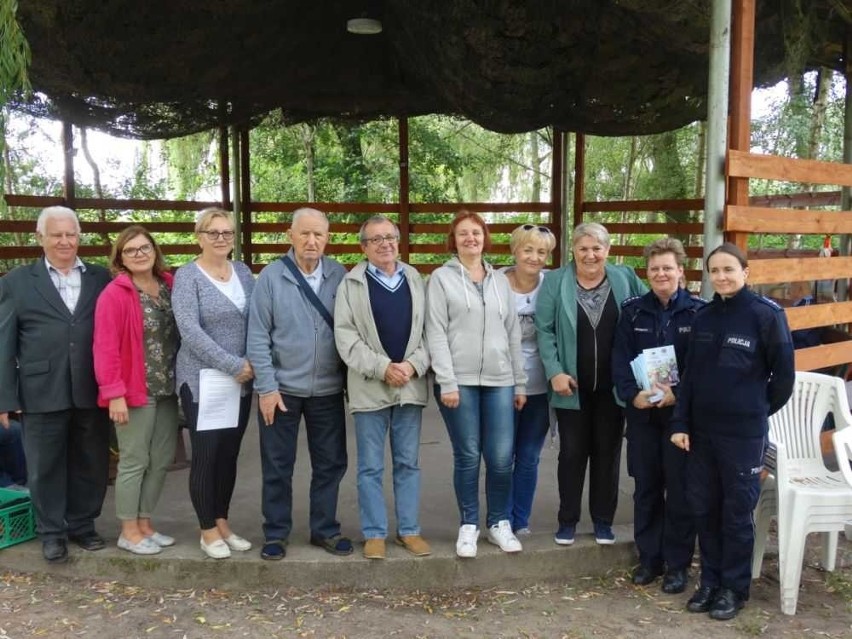 Seniorzy z inowrocławskiego Domu Dziennego Pobytu „Życzliwa...