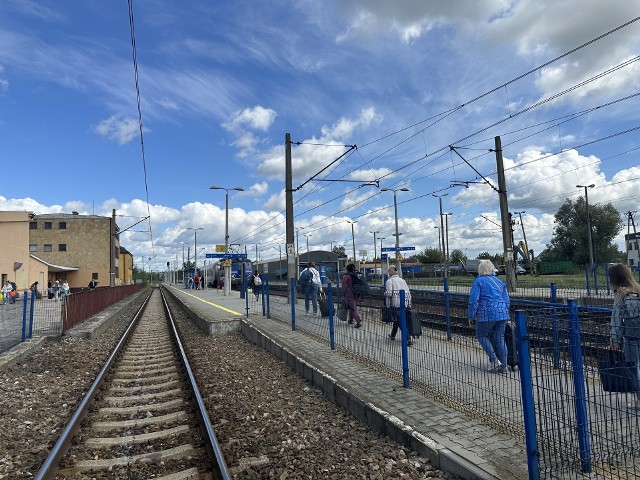 Będą wakacyjne pociągi do Sandomierza z Kielc i Rzeszowa. Zobacz jak  dojechać do Królewskiego Miasta | Echo Dnia Podkarpackie