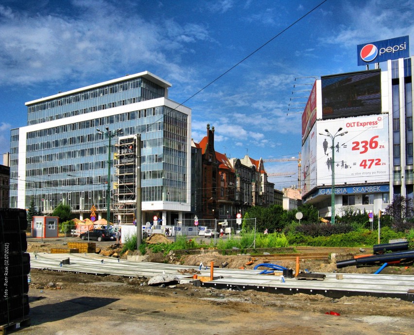 Przebudowa centrum miasta była krokiem w rozwoju Katowic....