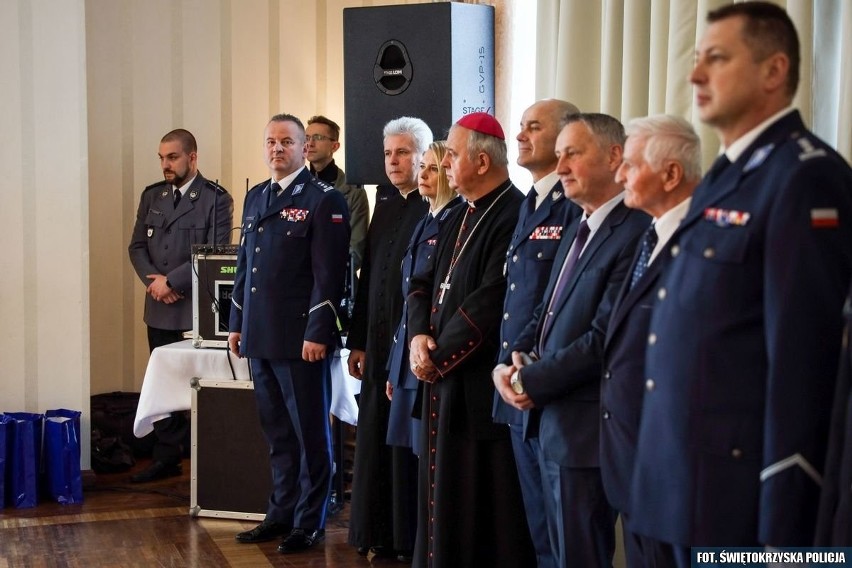 Wielkanocne spotkanie świętokrzyskich policjantów w Kielcach. Zobacz zdjęcia 