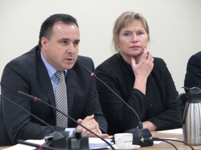 W dyskusji wzięli udział m.in. wiceburmistrz Piotr Łuczyński i lubuski konserwator zabytków dr Barbara Bielinis-Kopeć.