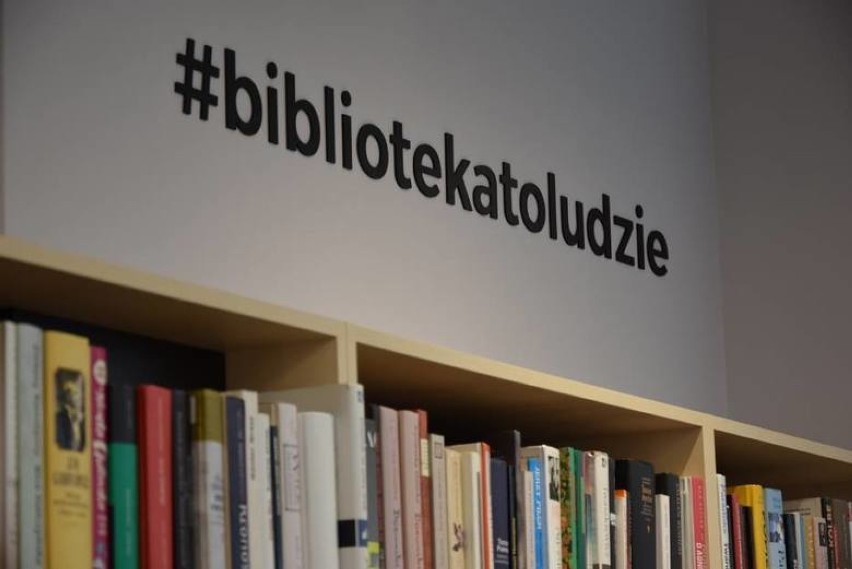 Biblioteka Gdynia otwiera się na potrzeby cudzoziemców. Przygotowano specjalne ankiety