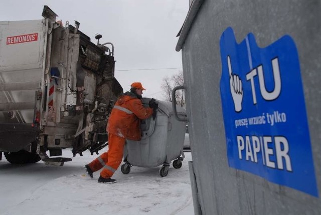 Gmina zaproponuje nam także od 1 lipca nie tylko nowe pojemniki, ale także nowy sposób segregacji odpadów, który ma pomóc Opolu spełnić unijne normy.