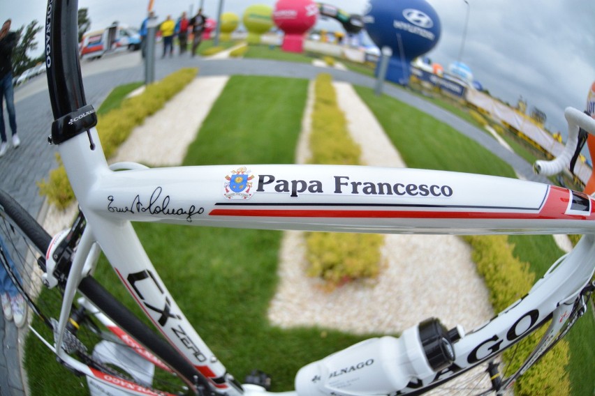 Specjalny rower dla Papieża Franciszka.