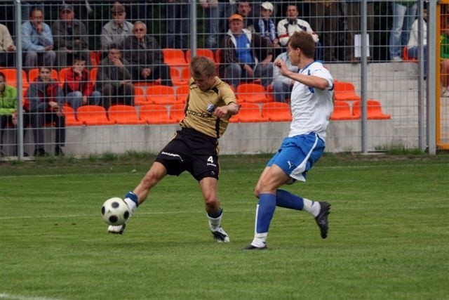 II liga: MKS Kluczbork przegral 0-1 z Kotwicą Kolobrzeg.