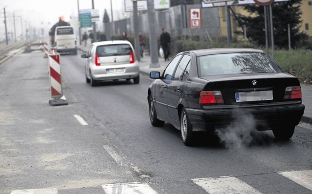 Ulica formalnie jest jeszcze placem budowy. Policja wyraziła jednak zgodę, by wprowadzić tam ograniczenie do 70km/h