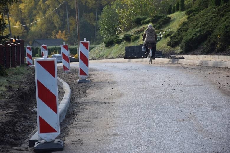 Zdjęcia przedstawiają wcześniejsze prace budowlane w Upiłce.