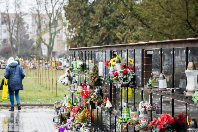 Kolumbarium na cmentarzu przy ul. Kcyńskiej. Nie dla wszystkich to miejsce spokoju