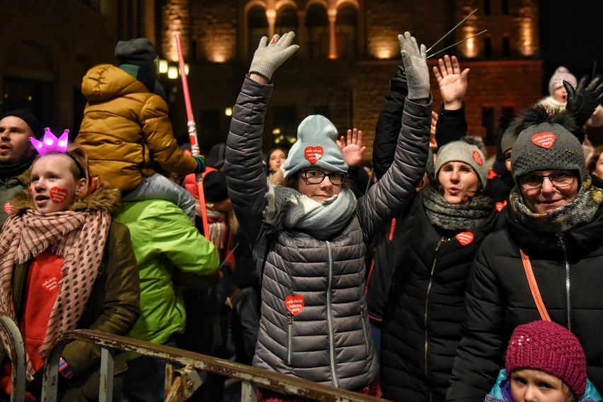 Finały WOŚP w Poznaniu przez lata odbywały się na scenie...