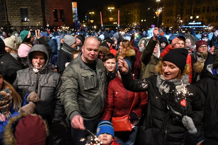 Finały WOŚP w Poznaniu przez lata odbywały się na scenie...