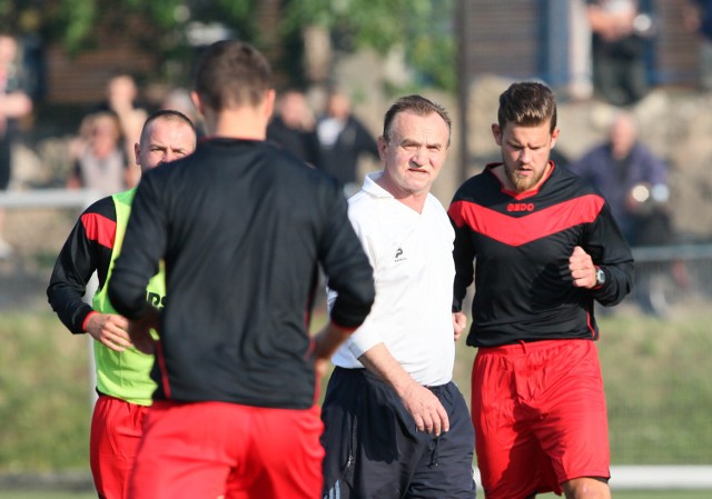 Jest już właściwie pewne, że piłkarze trenera Witolda Obarka najbliższy rok spędzą na obiektach Szkoły Mistrzostwa Sportowego