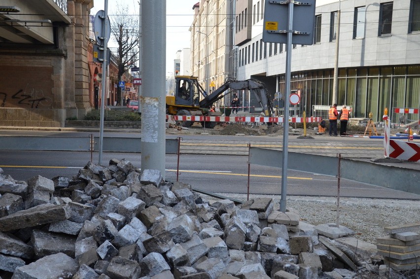 Remont na ul. Świdnickiej. Budowa nowego przejścia dla...