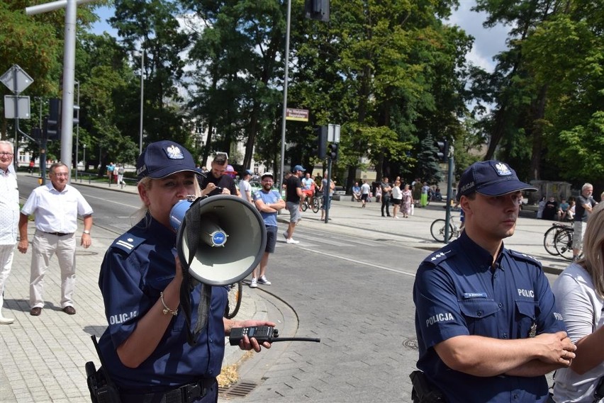 I Marsz Równości w Częstochowie. Były próby jego...