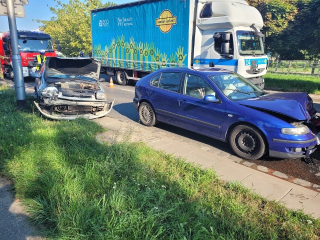 Karambol na al. Armii Krajowej we Wrocławiu. Kierująca, która spowodowała wypadek, została ukarana wysokim mandatem