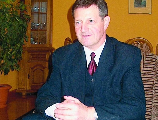 Józef Gajewski zmarł nagle 25 lipca 2010 r. na urlopie we Włoszech. Miastem rządził w latach 1981-87 i 2002-2010.