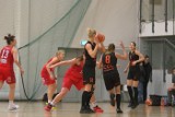 Koszykówka. Euroliga: Uniqa - CCC 76:64