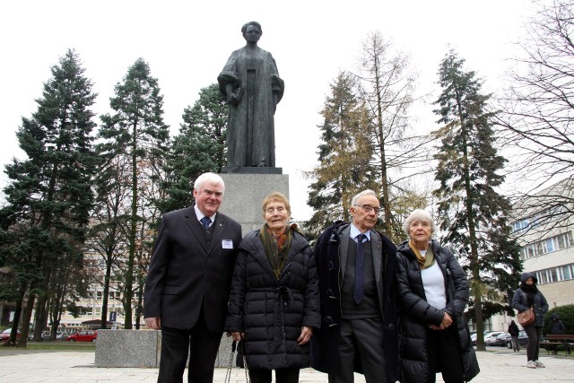 Odwiedzili uniwersytet imienia babci i szkołę wybudowaną przez pradziadka. Prof. Hélène Langevin-Joliot i prof. Pierre Joliot, wnuki Marii Skłodowskiej-Curie, przyjechali do Lublina.