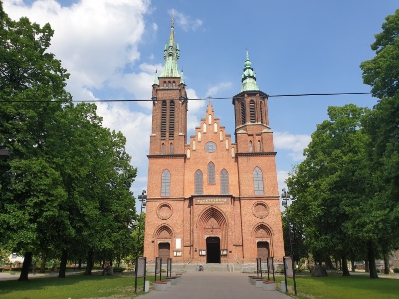 Podrzucone leki w kościele pw. św. Wojciecha w Łodzi [Zdjęcia]