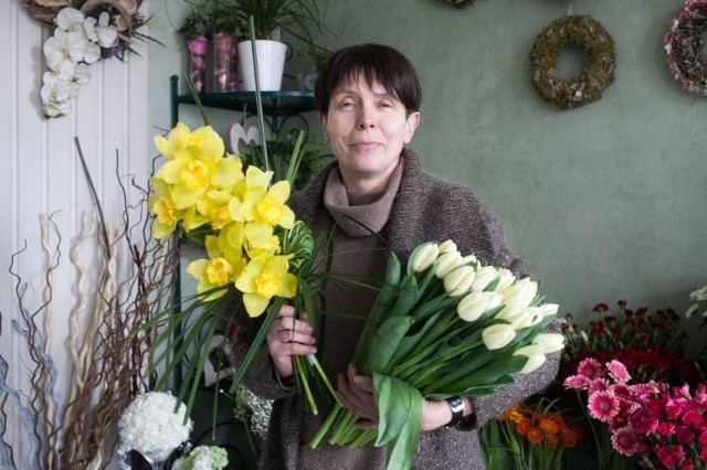 Elżbieta Dziomdziora proponuje dla dzisiejszych solenizantek m.in. bukiety z tulipanów i storczyków.