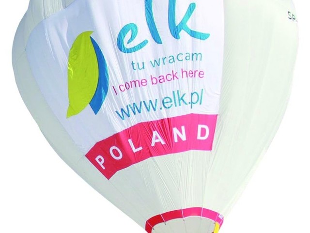 Balon z logo Ełku też szybuje nad Alpami. W sobotę jego załoga, z mistrzem polski Jerzym Czerniawskim na czele, wygrała pierwszą konkurencję zawodów.