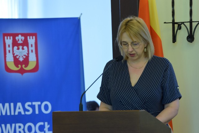 Informacje na temat wykonania budżetu Inowrocławia za rok 2022 przekazała radnym podczas sesji skarbnik miasta Dorota Rutkowska