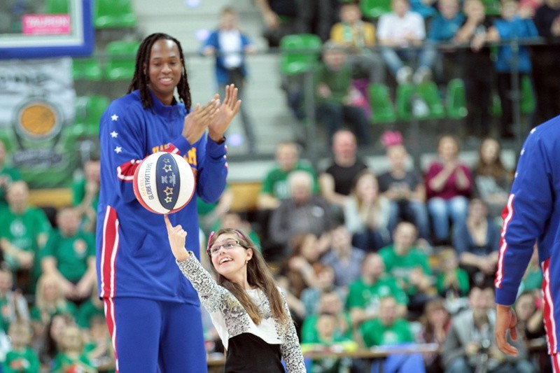 Harlem Globetrotters zabawiali zielonogórską publiczność w...