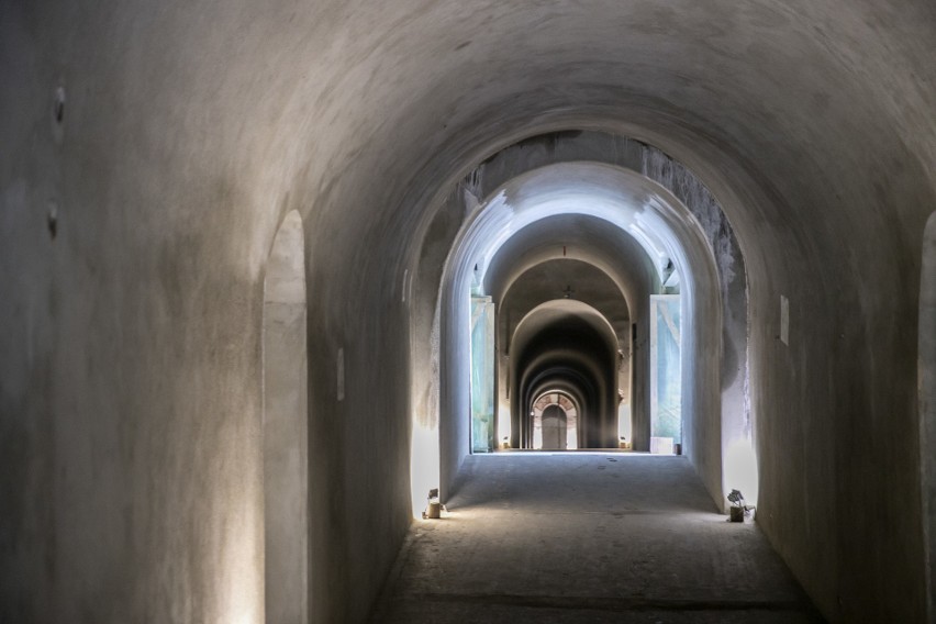 Wysuwane wieże pancerne i inne tajemnice fortu Tonie. Muzeum Twierdzy Kraków zaprosiło do zwiedzania [ZDJĘCIA]