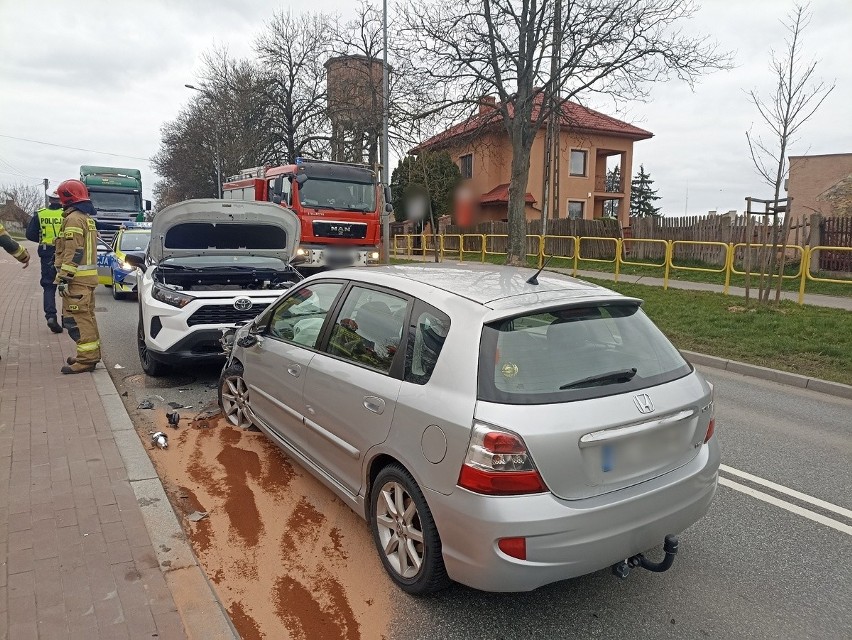 Nietrzeźwa kierująca hondą została zatrzymana na ulicy...