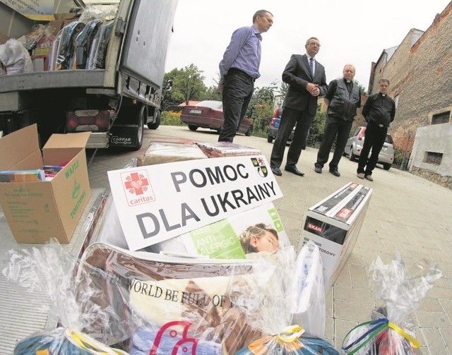 Wojciech Murdzek, prezydent Świdnicy, nazywa akcję "Wyślij tira na złość Putinowi" i zachęca do udziału inne samorządy