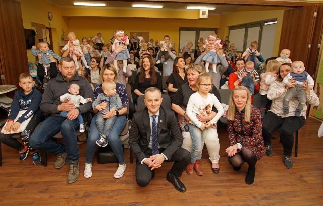 W gminie Sępólno Krajeńskie co pół roku witają nowo narodzone dzieci