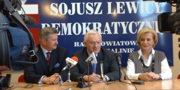 Od lewej: Stanisław Wziątek, Leszek Miller,Krystyna Kościńska.