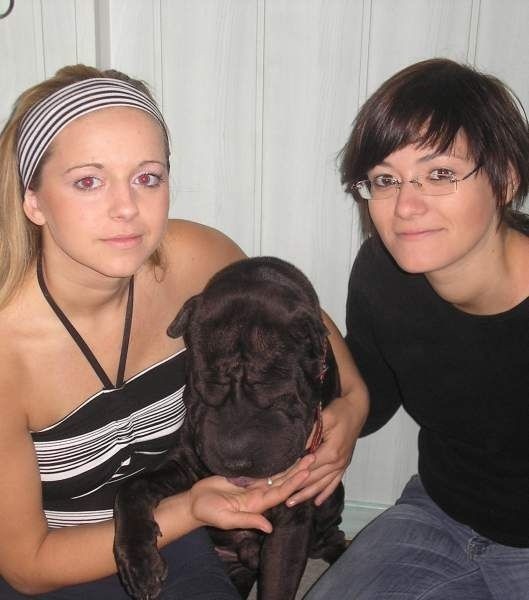 Katarzyna Lubera i Katarzyna Szuberla są studentkami. Pierwsza studiuje pedagogikę w Katowicach, druga filologię rosyjską w Rzeszowie. Są przyjaciółkami od lat.