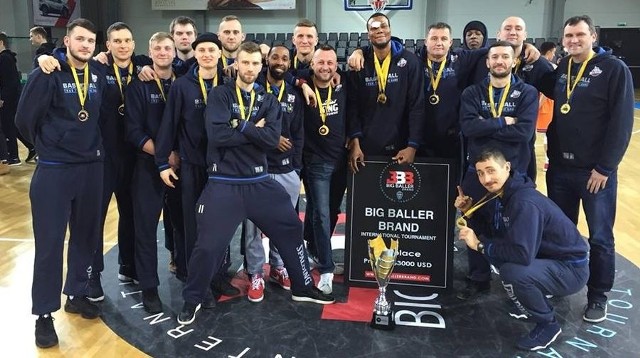 Zawodnicy ze Szczecina zasłużenie wygrali turniej Big Baller Brand.