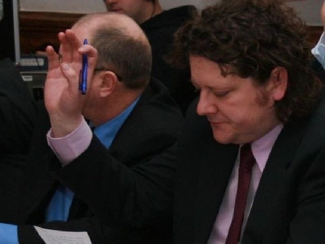 Zaproponowany na fotel wiceprezydenta Tarnobrzega 35- letni Łukasz Dybus, (drugi z prawej) to jeden z bardziej przedsiębiorczych i zapracowanych radnych.
