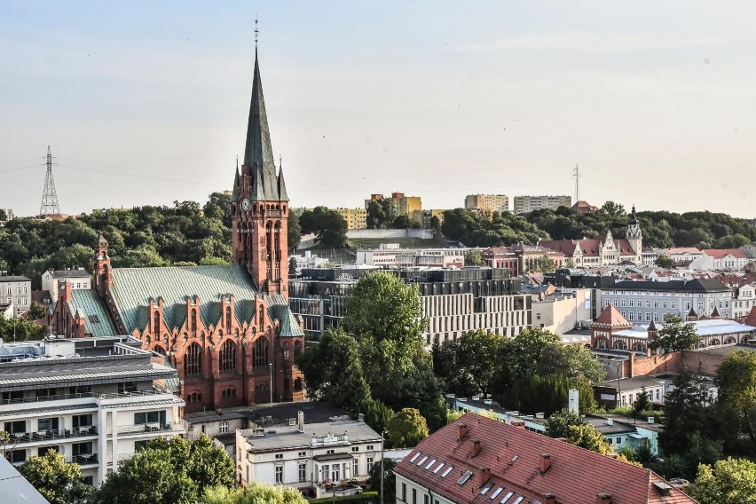 Z dachu Hotelu Focus doskonale widać panoramę Śródmieścia...