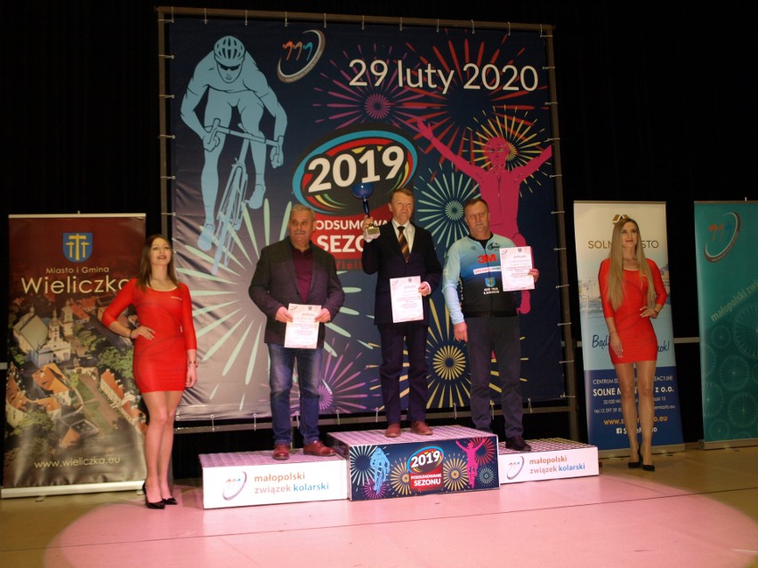 W Wieliczce nagrodzono najlepszych kolarzy z Małopolski