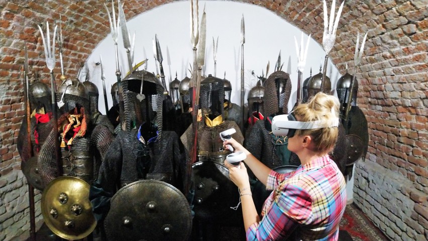 Zamek w Baranowie Sandomierskim zaprasza na wirtualną podróż w goglach VR 