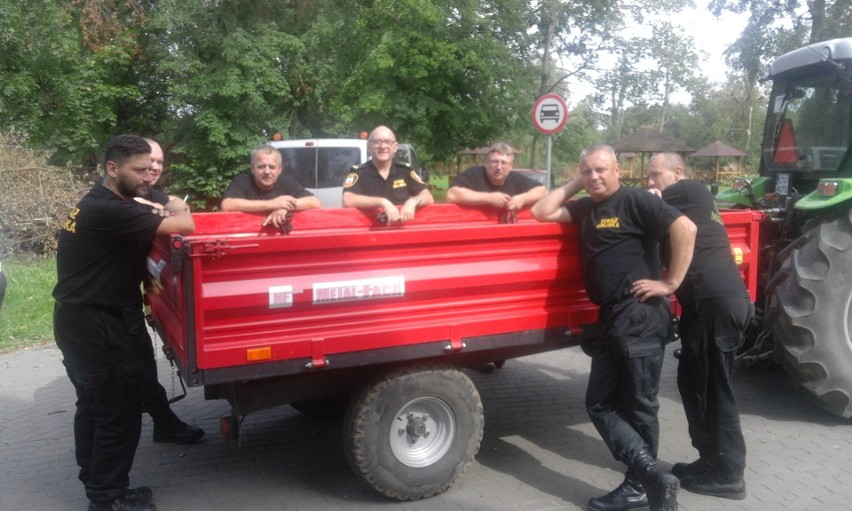 Ośmiu funkcjonariuszy Straży Miejskiej w Grudziądzu przez...