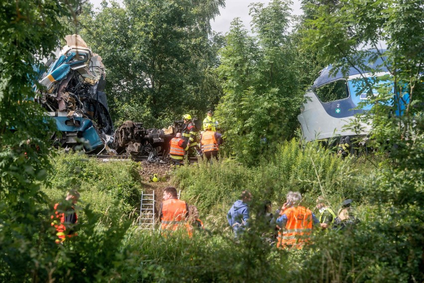 Czechy: katastrofa dwóch pociągów pasażerskich. Co najmniej trzy osoby zginęły, ponad 40 zostało rannych