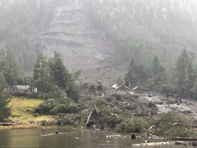 Osuwisko zniszczyło trzy domy w okolicach miasta Wrangell na Alasce