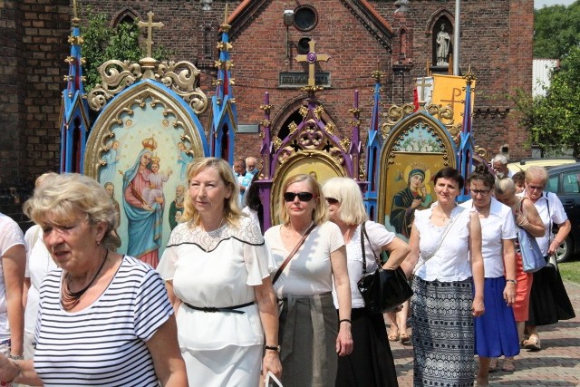 Pielgrzymka kobiet z diecezji sosnowieckiej do sanktuarium NMP Anielskiej w Dąbrowie Górniczej to już tradycja
