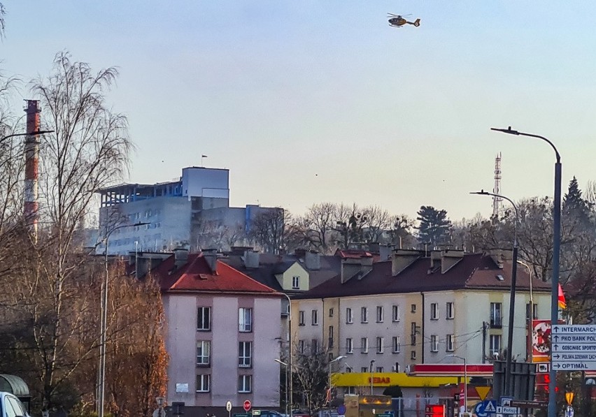 Skoczów: Samochód dostawczy dwukrotnie przejechał kobietę....