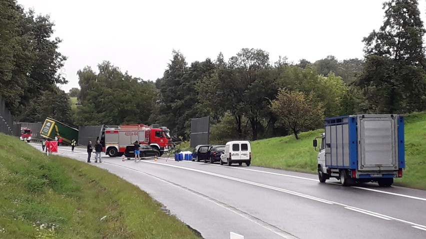 Wypadek w Bochni na DK 94. Nie żyją dwie osoby [ZDJĘCIA, WIDEO]