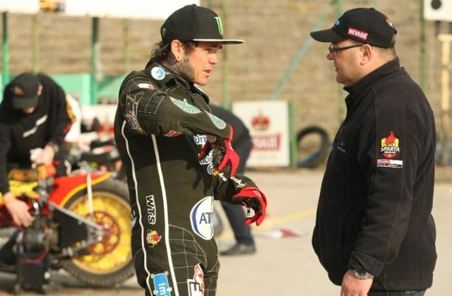 Tai Woffinden i menedżer Piotr Baron.