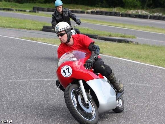 Veteran Cup 2011 odbywają się na torze w Szczecinie przy al. Wojska Polskiego.