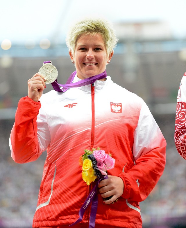 Anita Włodarczyk z olimpijskim srebrem z Londynu.