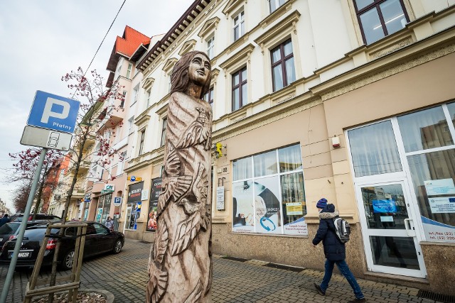 Kamienica przy ul. Gdańskiej należy do Prywatnych właścicieli. Jedno mieszkanie ciągle nie może być wykupione na własność.