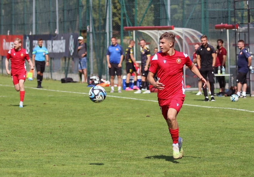 Widzew. Dawid Tkacz zagrał w meczu reprezentacji Polski z Macedonią. Walczył w pierwszej połowie i obejrzał żółtą kartkę