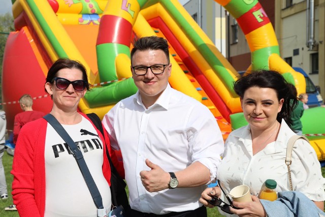 Mnóstwo atrakcji było na festynie rodzinnym dla dzieci i dorosłych we Włoszczowie, który zorganizował kandydat na burmistrza Paweł Kwietniewski.Zobacz zdjęcia