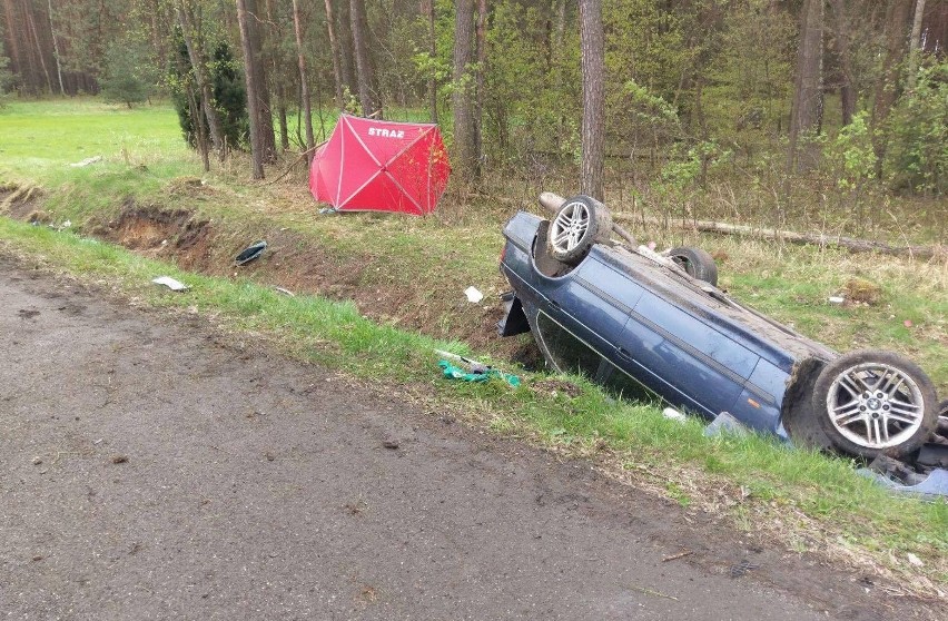 Wypadek na DK46 w Grodźcu. Kierowca BMW śmiertelnie potrącił...